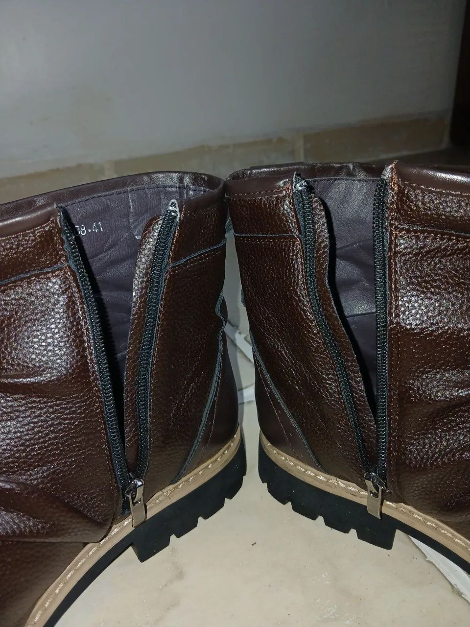 Bota masculina estilosa - Foto 2