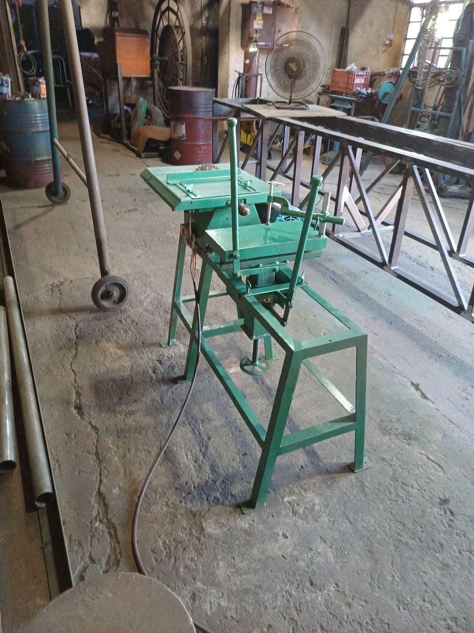Maquina hooby de marcenaria 5 em 1 com furadeira oscilante. - Foto 4