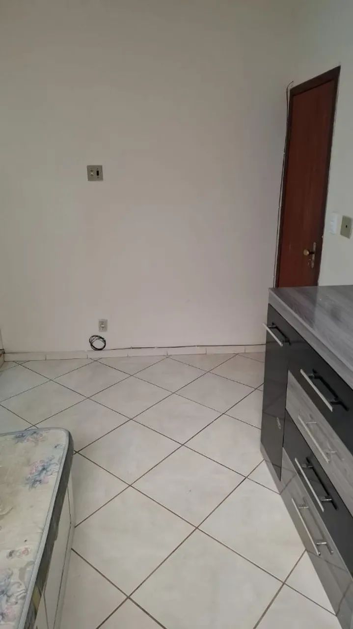Aluga-se kitnet  - Foto 4