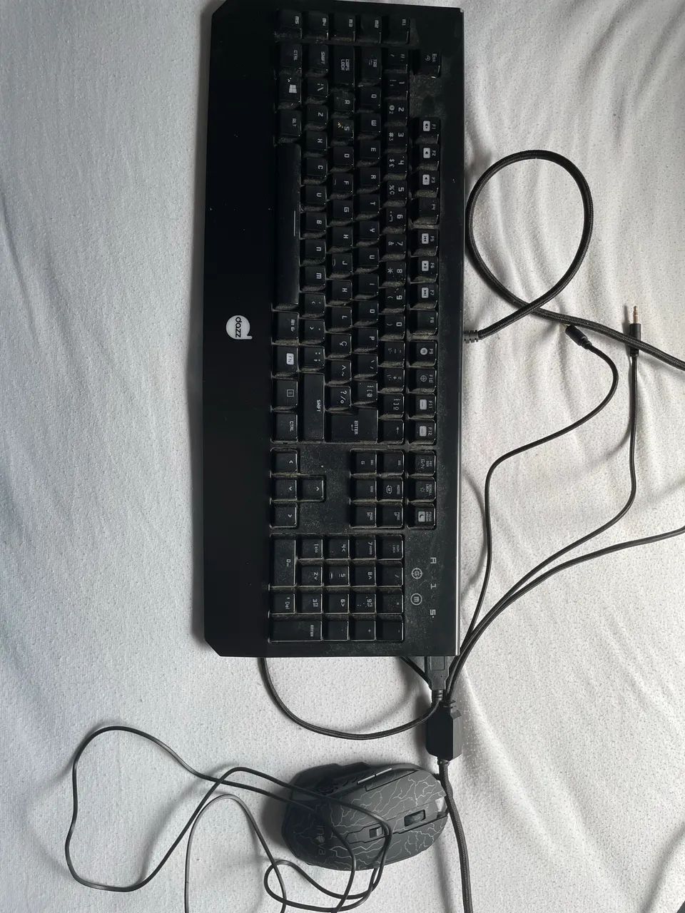 Teclado e mouse gamer
