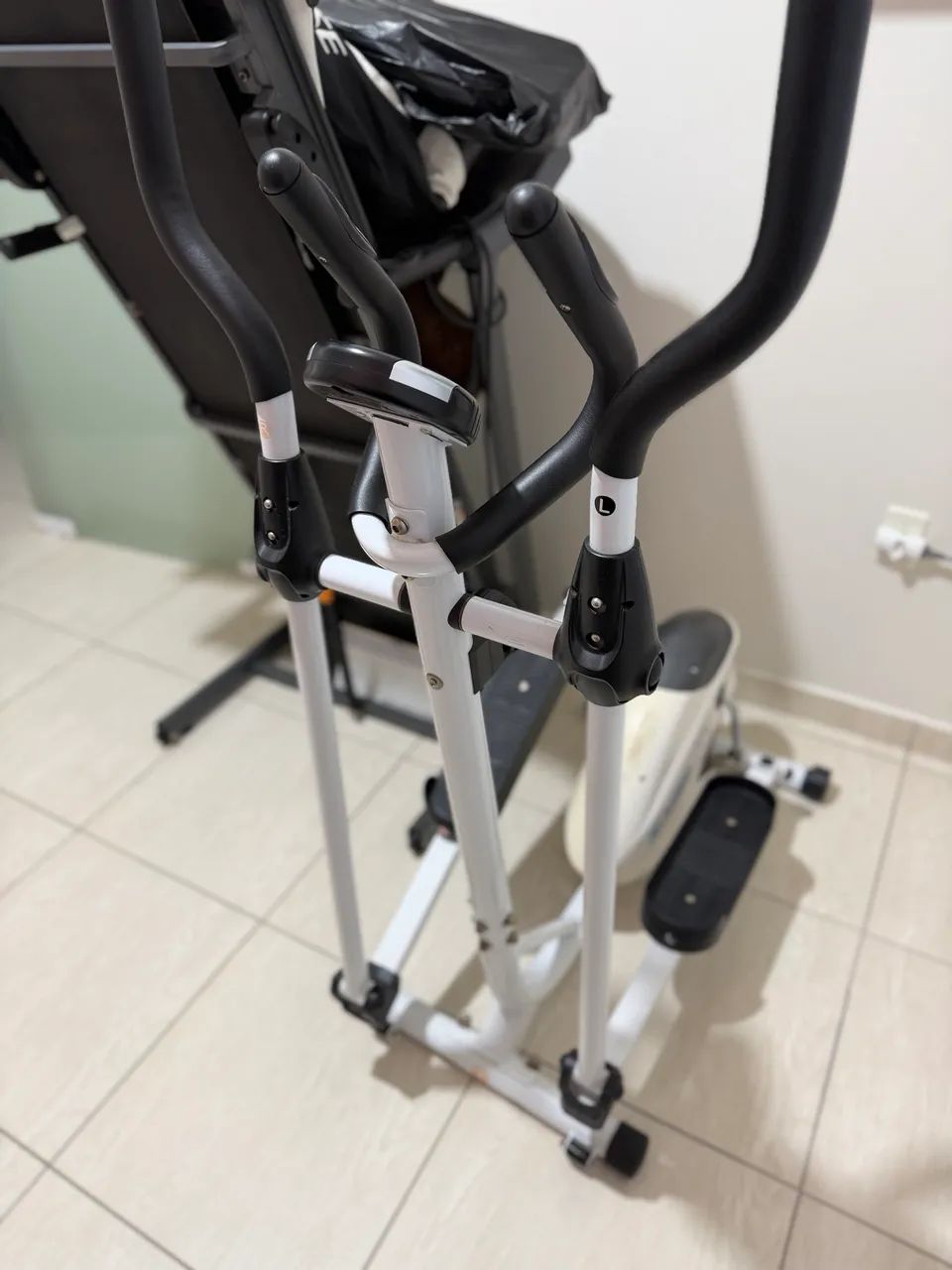 Elíptico Academia em casa
