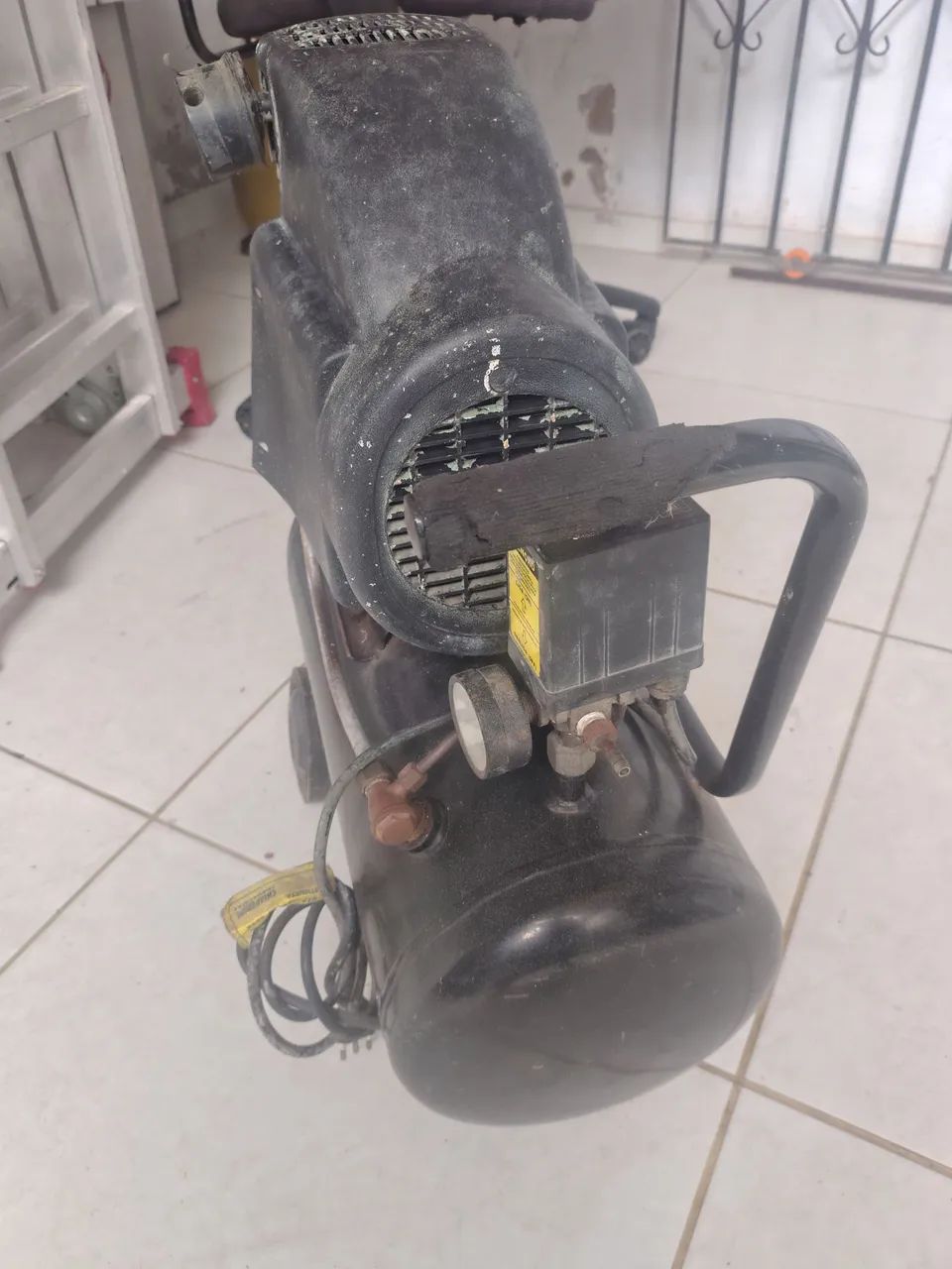 Moto compressor de ar . Funcionado normalmente  - Foto 3