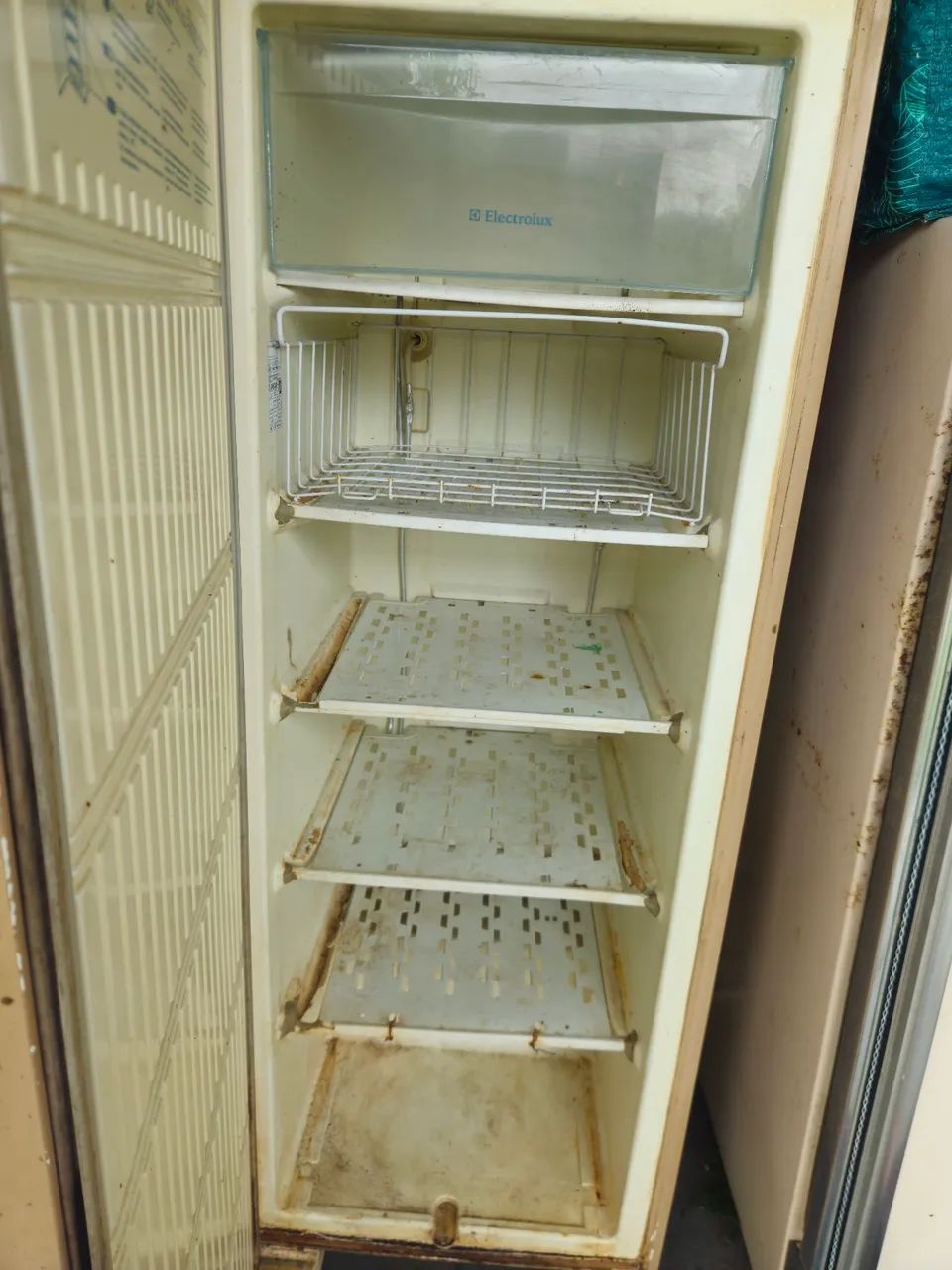 Vendo Freezer Vertical  - Foto 2