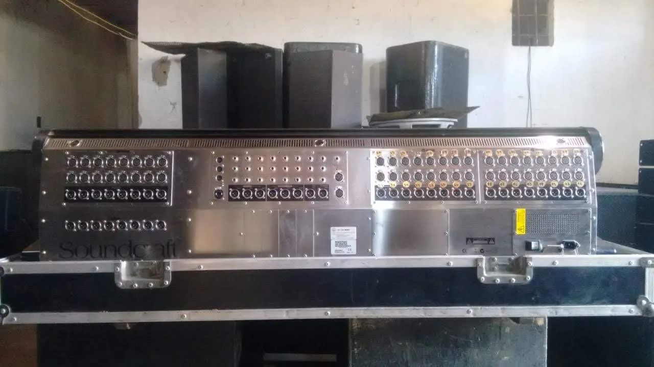 Soundcraft si2 Digital importada