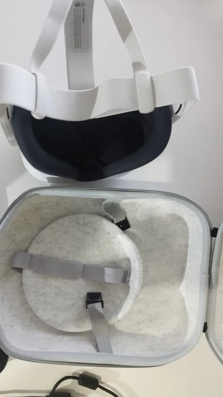 Oculos Virtual Meta Quest 3s COM CASE - Foto 4