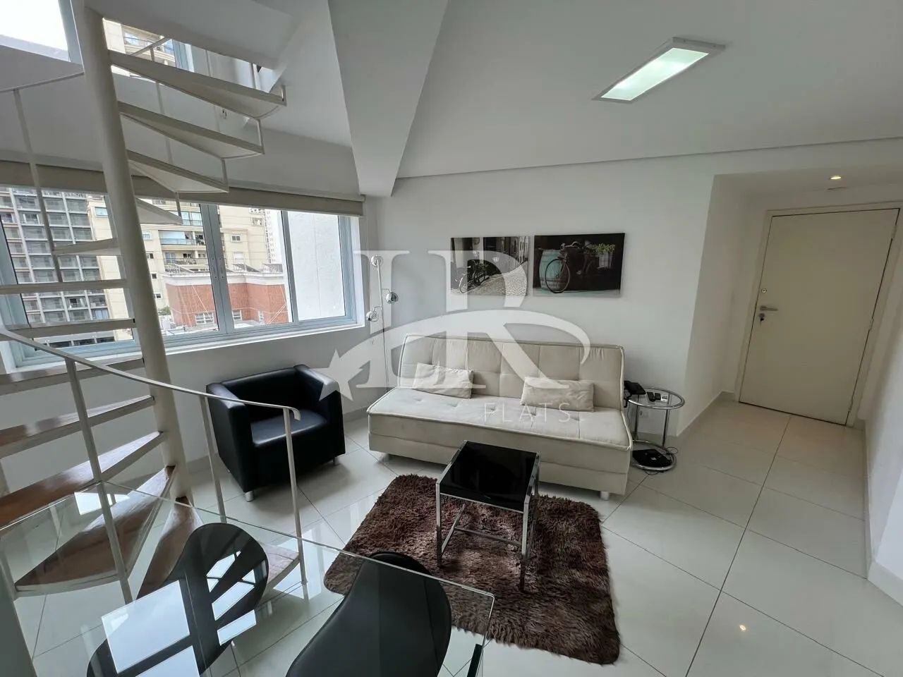 LR Flats Apartamento e Studio - Duplex mobiliado para alugar na Vila Nova Conceição.