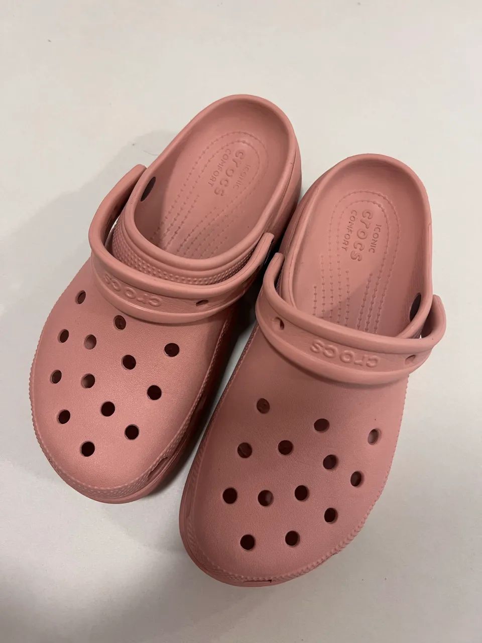 Crocs Classic Rosa - tamanho 36/37 - Foto 3