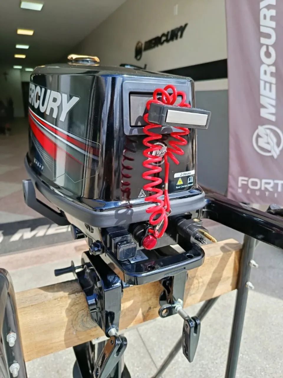 Motor de popa Mercury 5hp - Novo, pronta entrega  - Foto 3