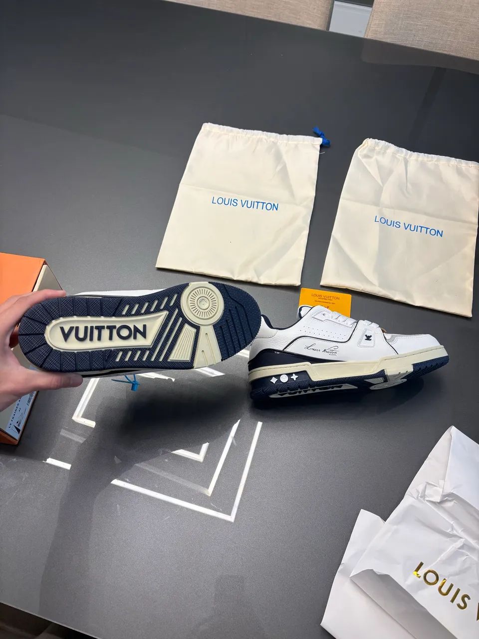 Louis Vuitton Trainer White/Blue Premium - Completo - Foto 2