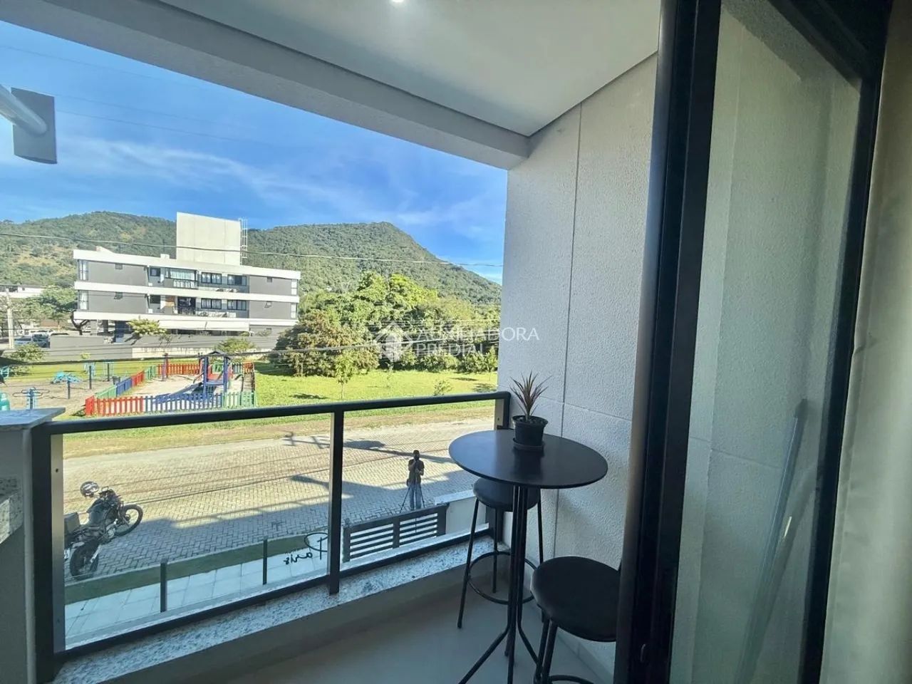 Apartamento de 1 dormitório | 40,25 m² | Novo e mobiliado
