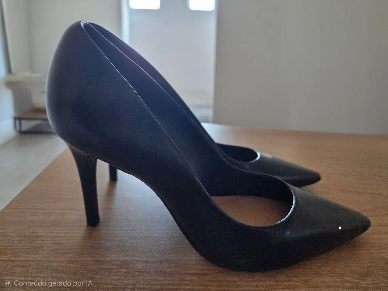 Scarpin de couro preto 36 - Foto 5