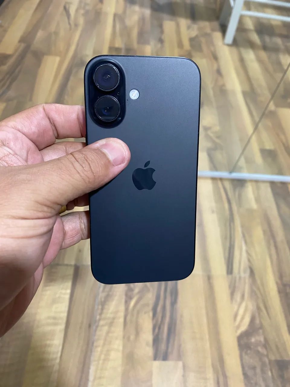 iphone 16 128 gigas  - Foto 3