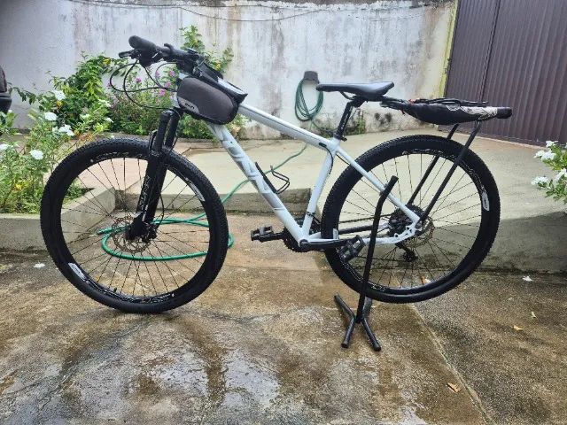 Bicicleta usada aro 29 - Foto 4