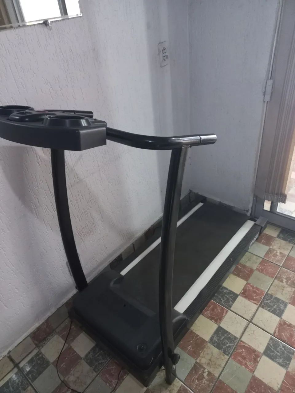 Esteira  ep 1600 - Foto 2