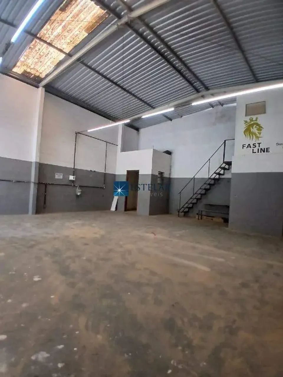 CÓD. 10011 - ÓTIMO GALPÃO COMERCIAL EM EXCELENTE LOCALIZAÇÃO - VILA SUÍSSA - Foto 4