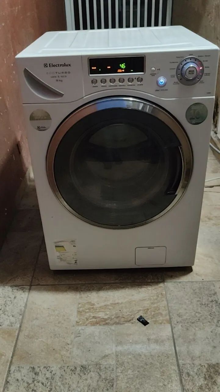 Lava e seca Electrolux Lse 09 9 kg. - Foto 4