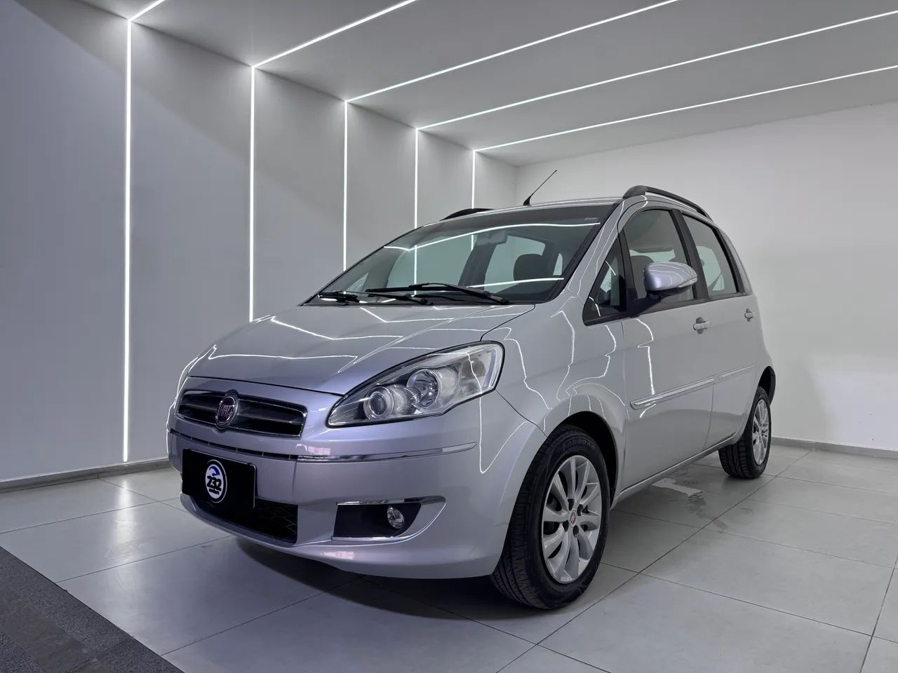 Fiat Idea Essence 1.6 Flex 16V 5P 2015 - Foto 3