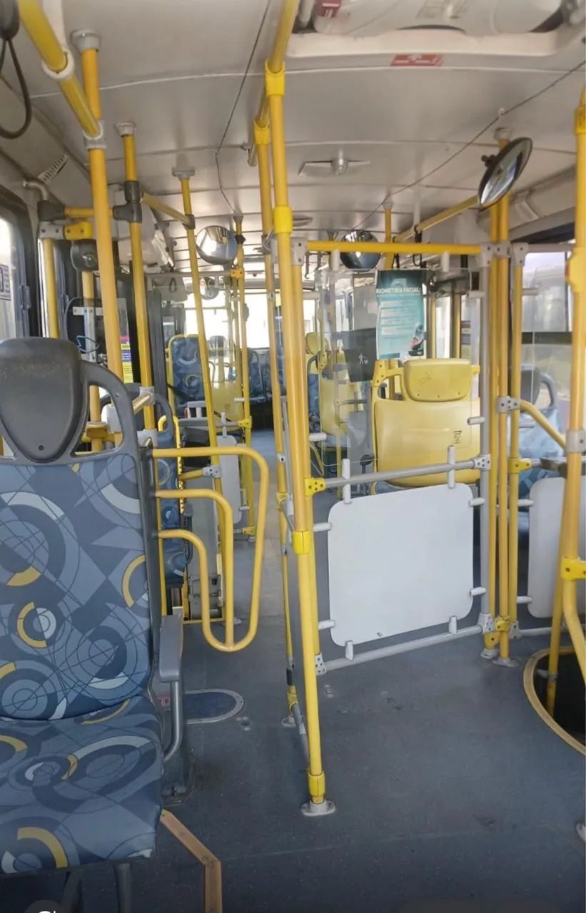 Ônibus - Foto 4