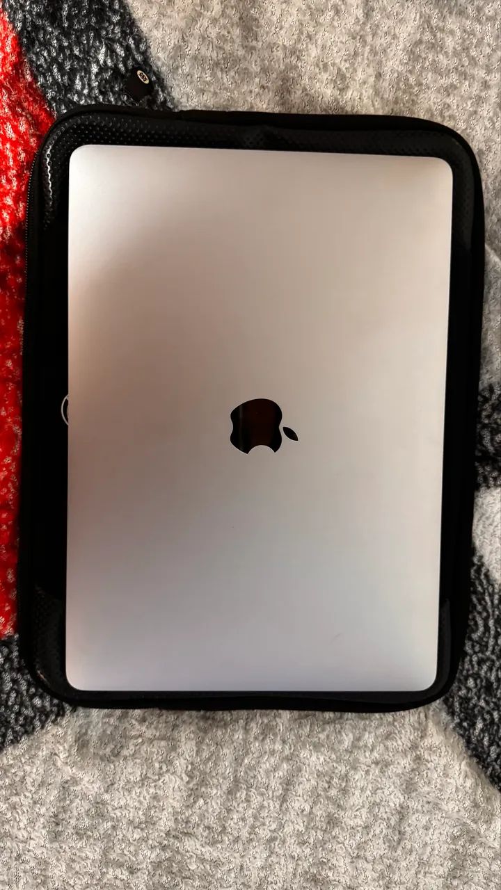 MacBook Pro 2017 i5 8G de RAM e 128GB de SSD - Foto 3