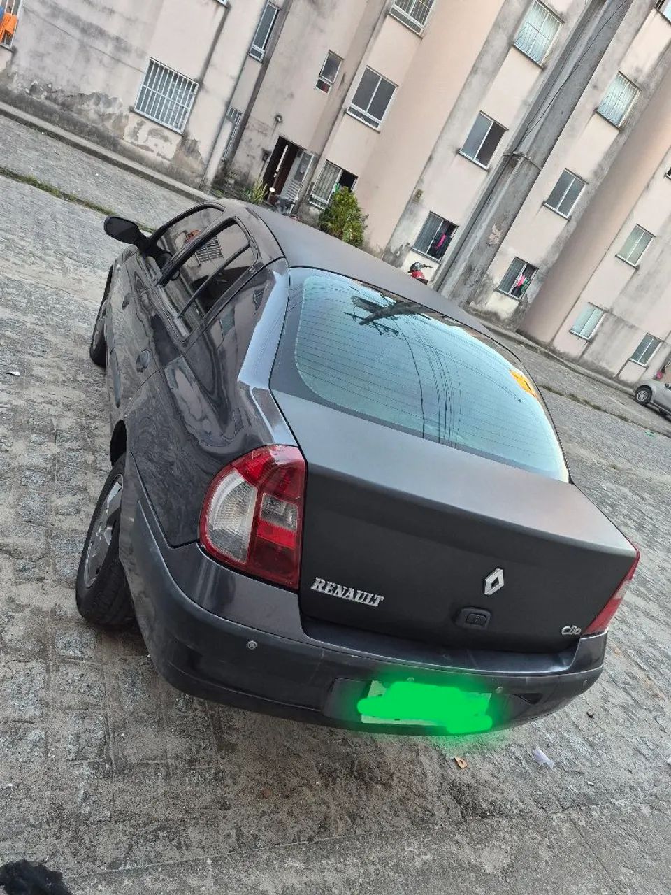 Renault Clio Clio Sed.RT/Privil.1.0/1.0 Hi-Pow.16V 4p 2004