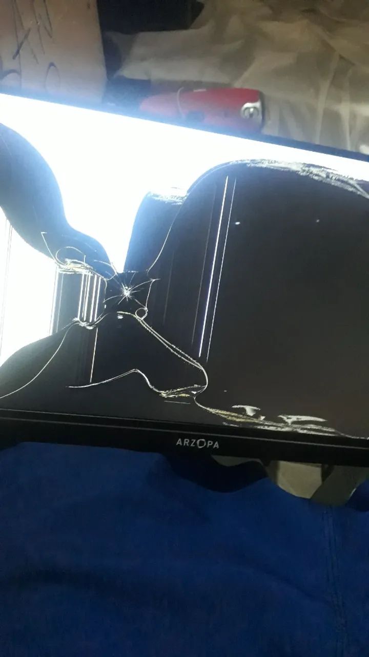 Monitor Portátil Arzopa Defeito - Foto 4