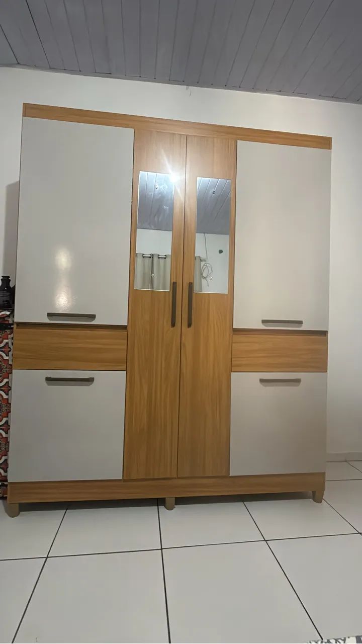 Guarda roupa 