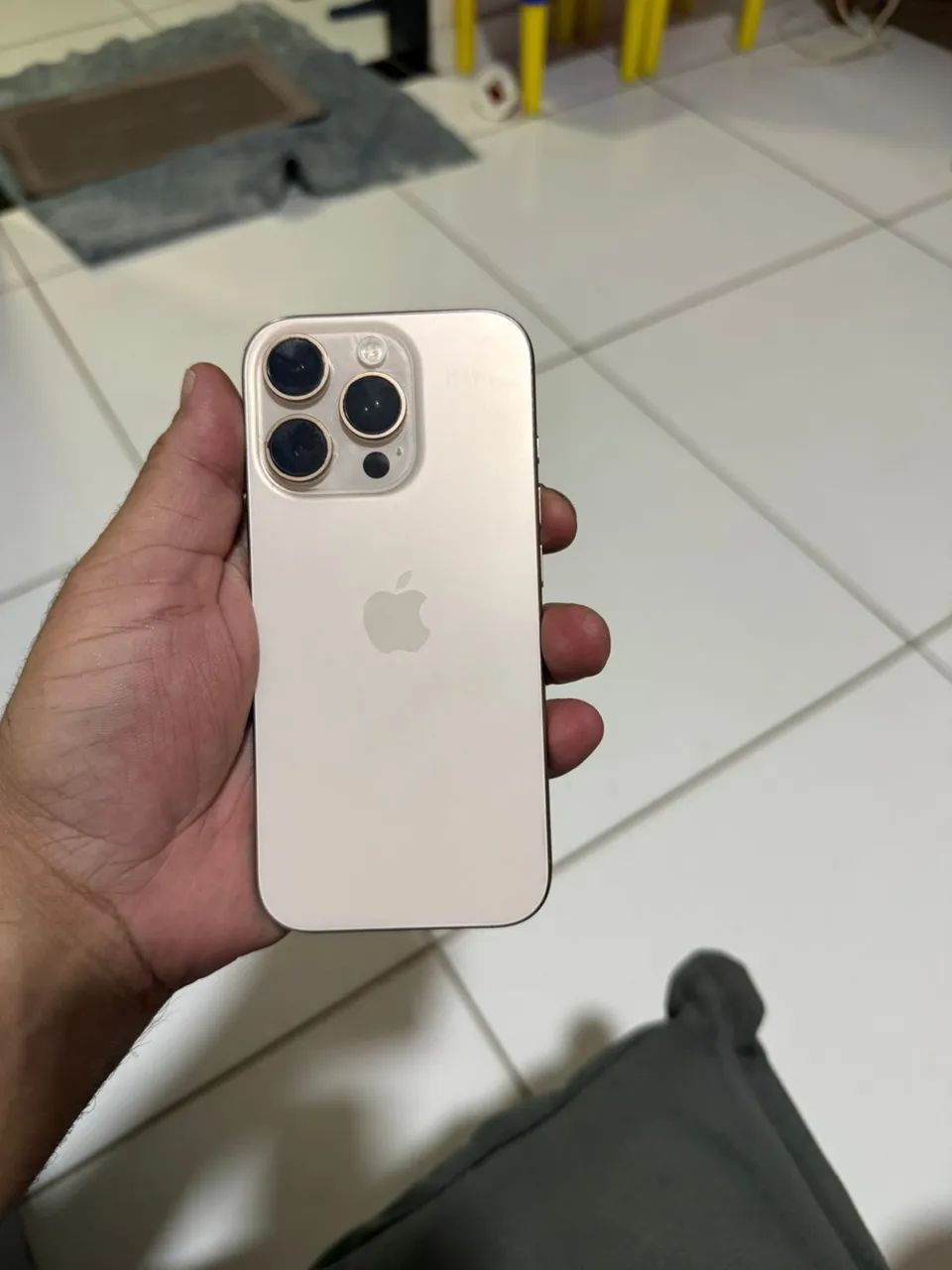 iPhone 16 Pro