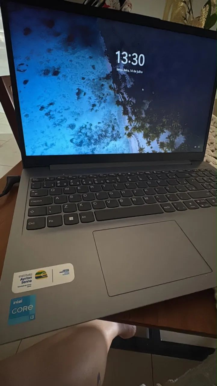 Vendo Notebook Lenovo IdeaPad 3 - Foto 2