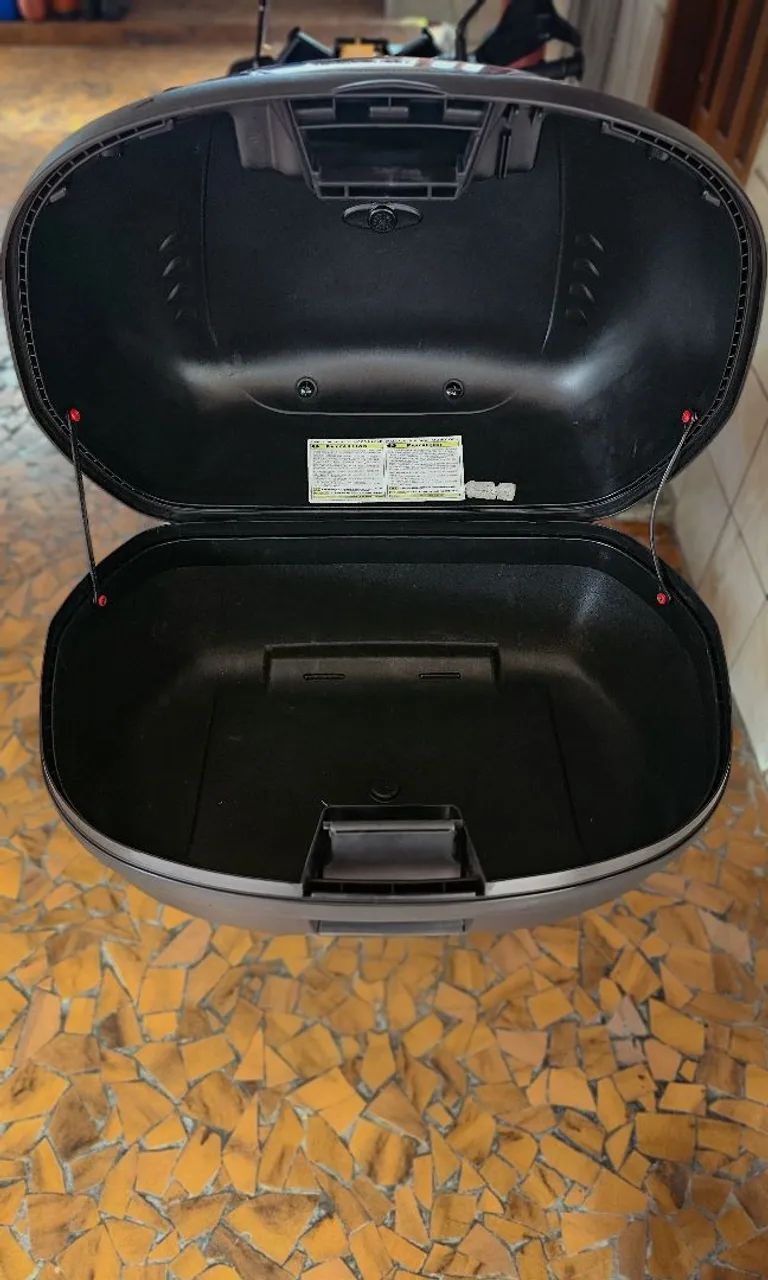 Baú Givi 45L + Encosto + bagageiro. - Foto 5