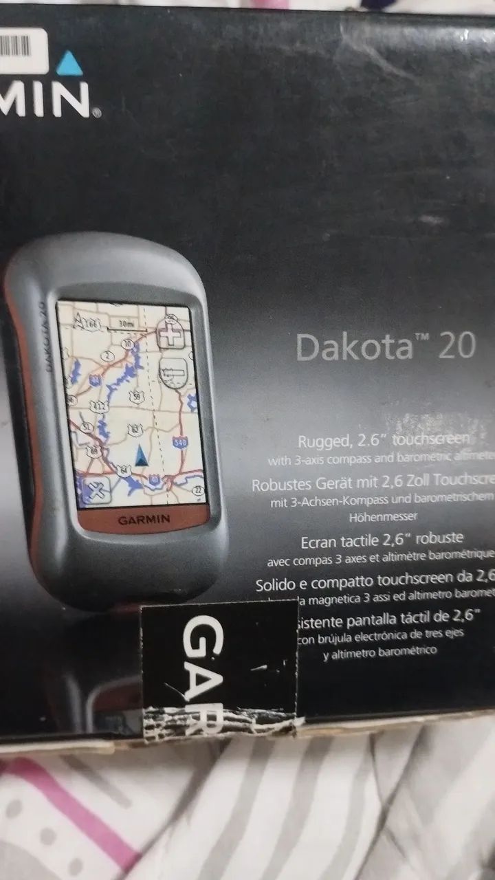 GPS Garmin Dakota 20 com mapas oceânico