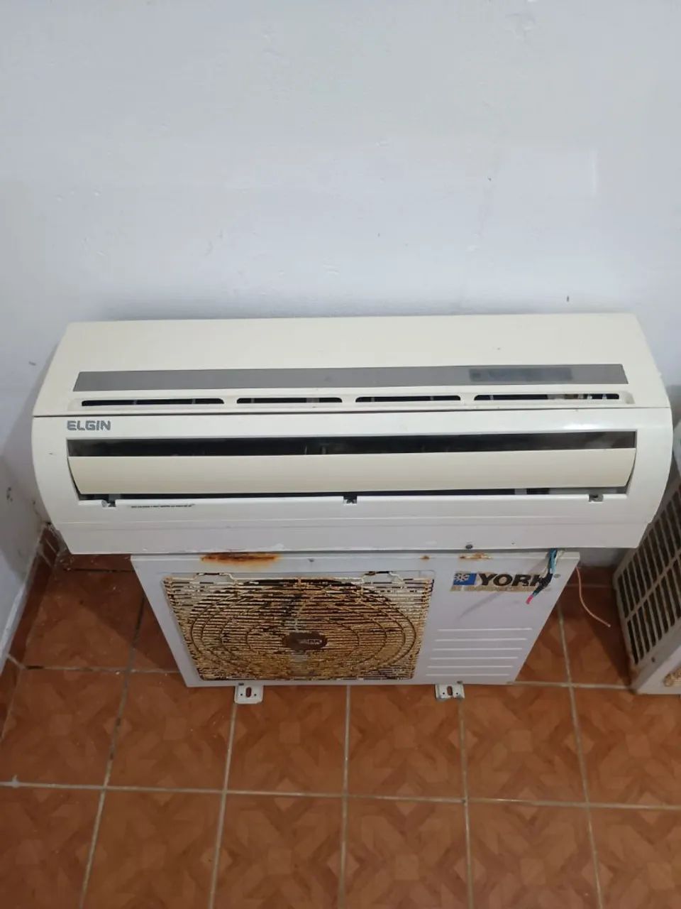 Vendo 2 ar condicionado split 9000 btus - Foto 3