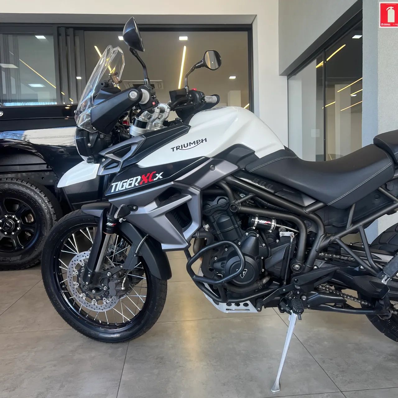 Triumph 800 XCX 2017 - 1496361941 | OLX