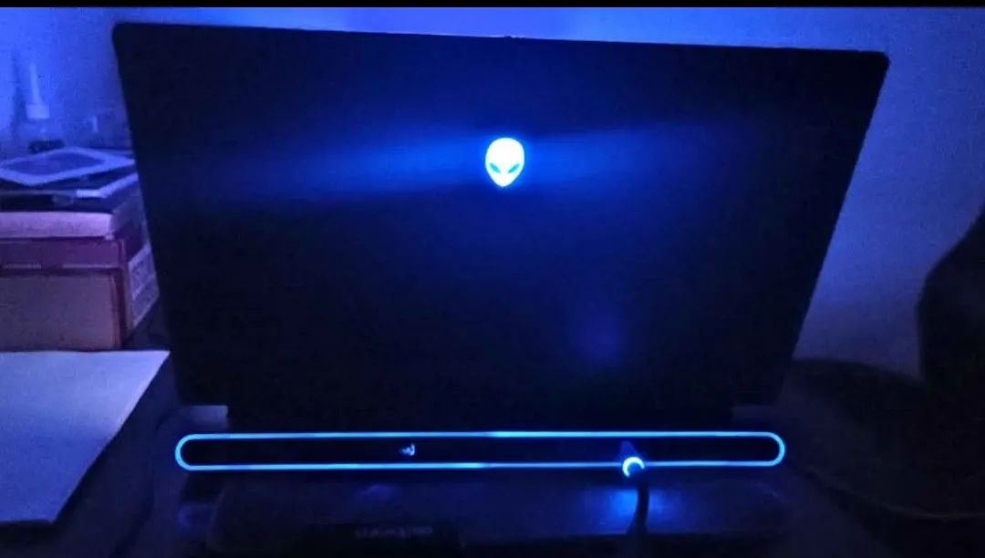 Notebook Alienware M15 R5 Ryzen 9 RTX 3070 - Foto 3