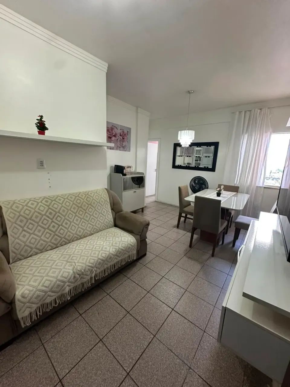 Apartamento mobiliado para locação no Edifício Sérgio Cardoso