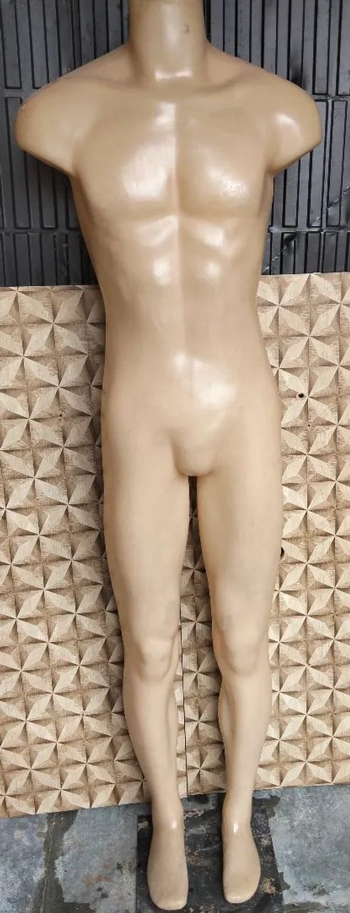 Maniquim com apoio - Foto 5