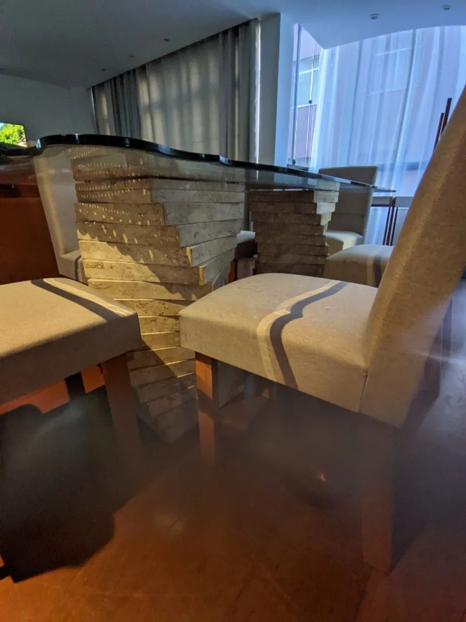 MESA DE JANTAR PARA 8 LUGARES - Foto 2