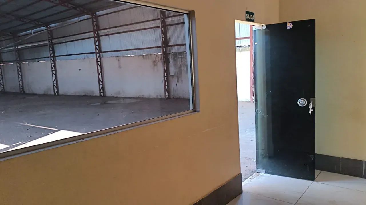 Barracão com 400m2 em Várzea Grande para LOCAÇÃO. - Foto 5