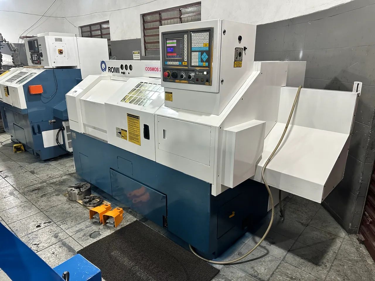TORNO CNC MARCA ROMI  - Foto 2