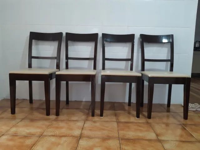 Conjunto 4 cadeiras de jantar em madeira - Foto 2
