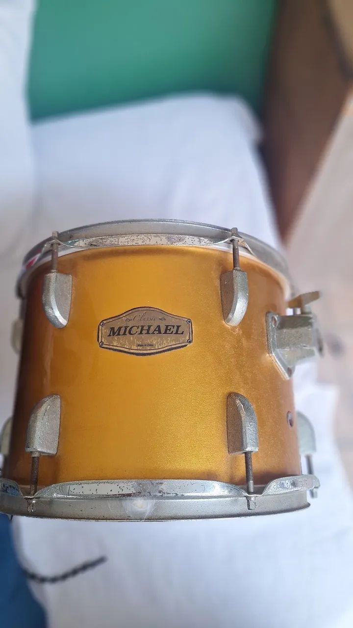 Tom de 12 de bateria michael acustica  - Foto 5