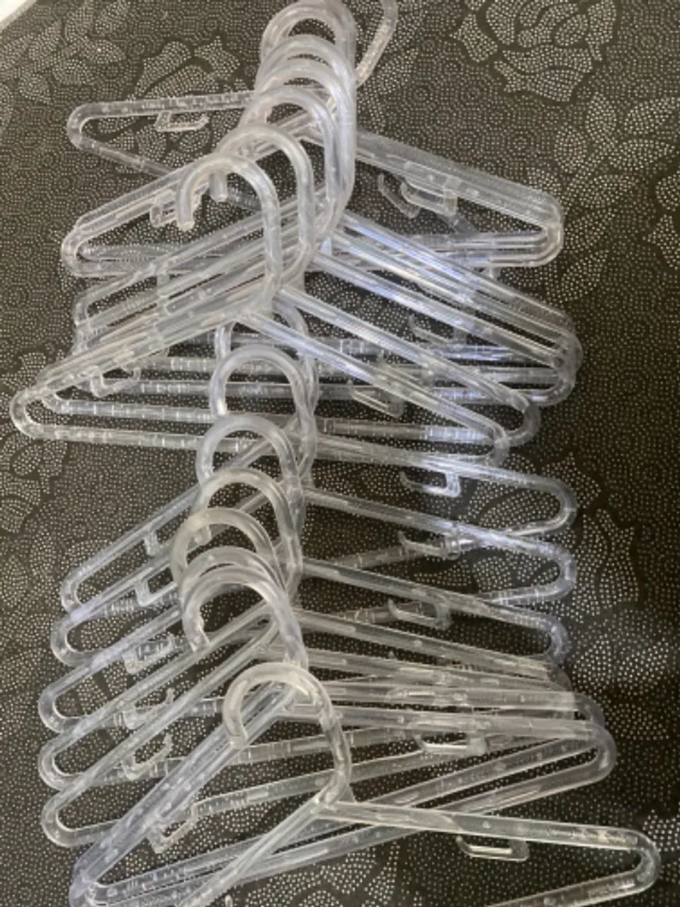 100 cabides acrílico infantil 