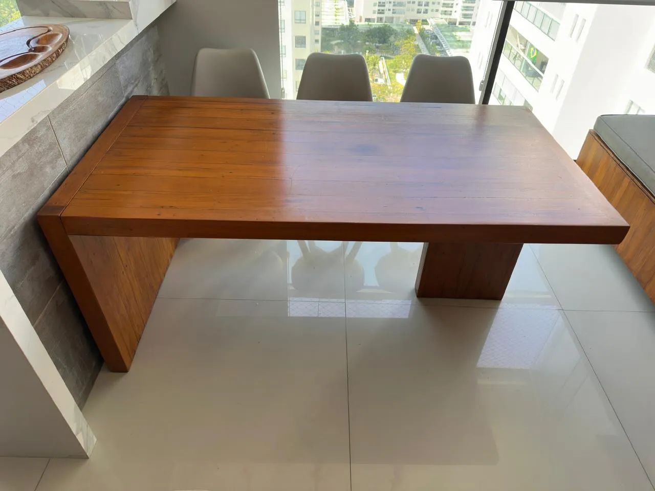 Mesa de Madeira (1,74 x 90cm)