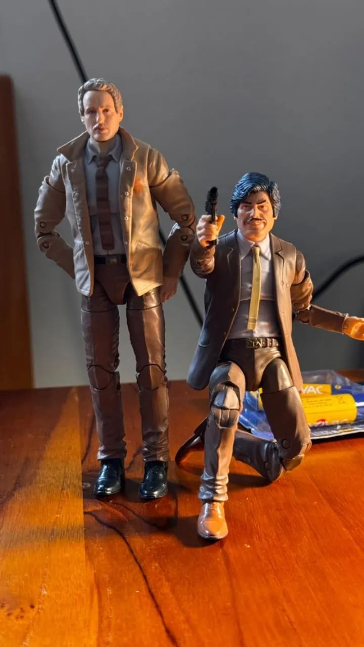 Marvel Legends Tony Stark Cabeça Ideal P/ Custom Boneco Charles Bronson - Foto 3