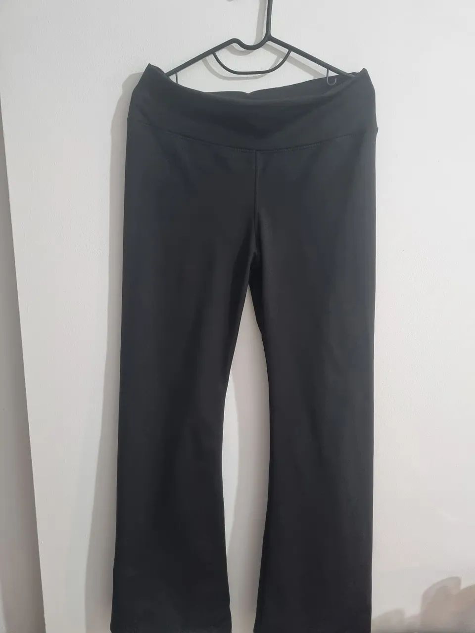 Calça Flare Peluciada Preta GG