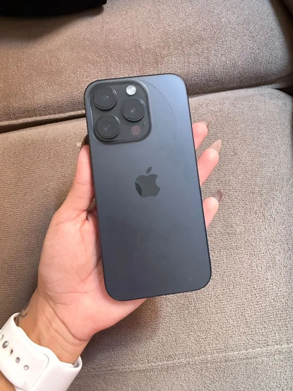 IPHONE 15 PRO - Foto 2