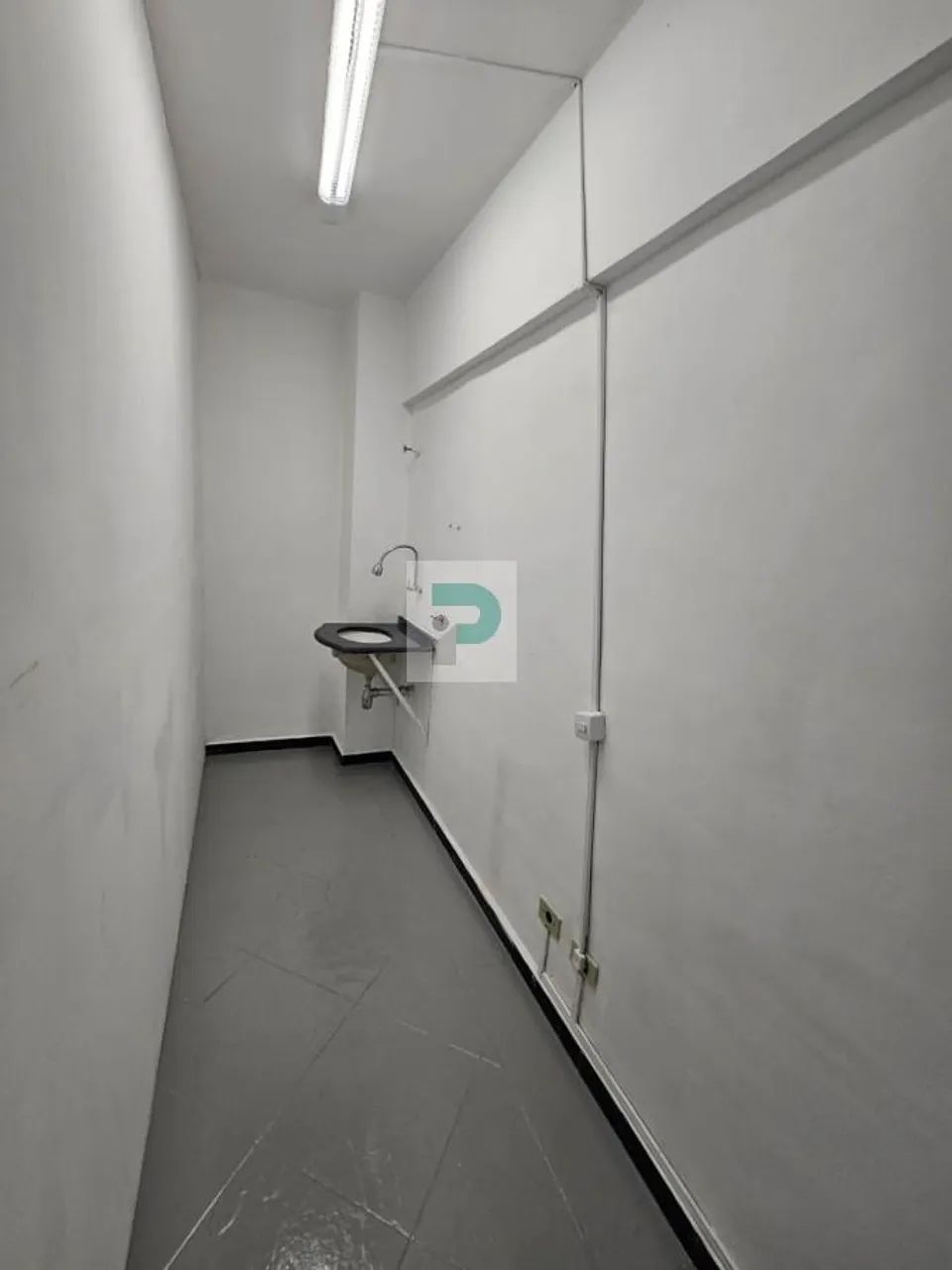 Sala Comercial para Locação em Mogi das Cruzes, Centro, 1 banheiro - Foto 5