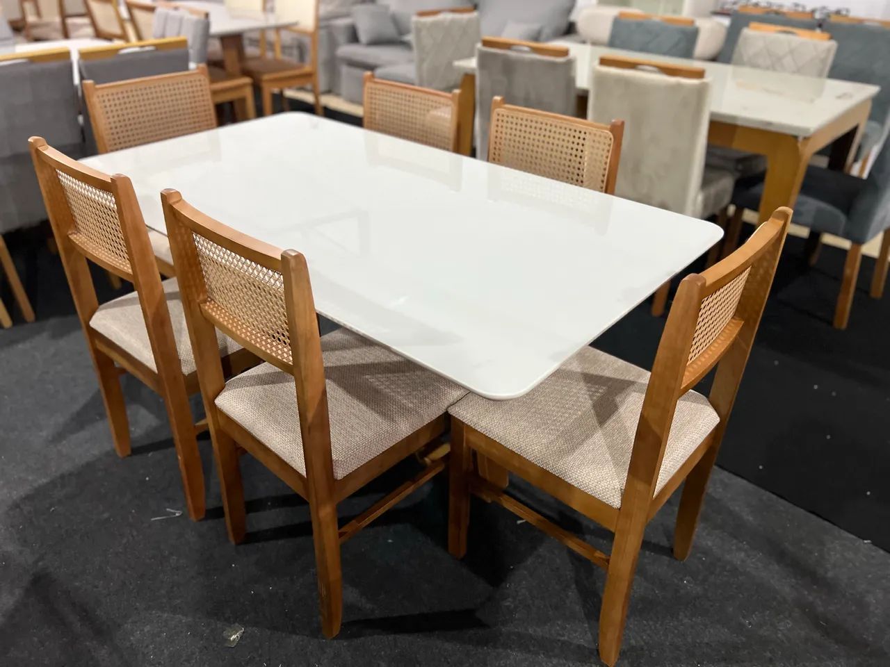 Mesa de Jantar 160x80 Com 6 Cadeiras telinha