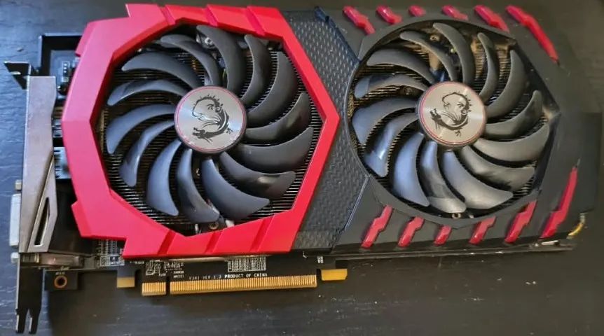 Placa de Vídeo AMD RX 580 
