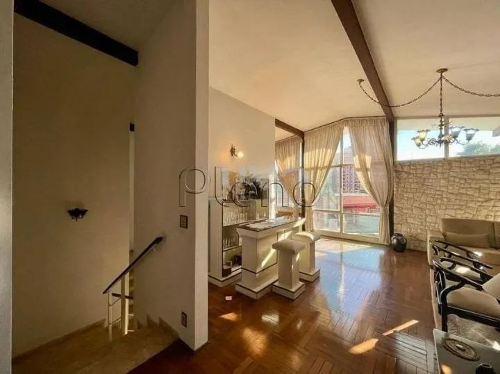Casa à venda com 4 quartos na região do Jardim Proença, Campinas