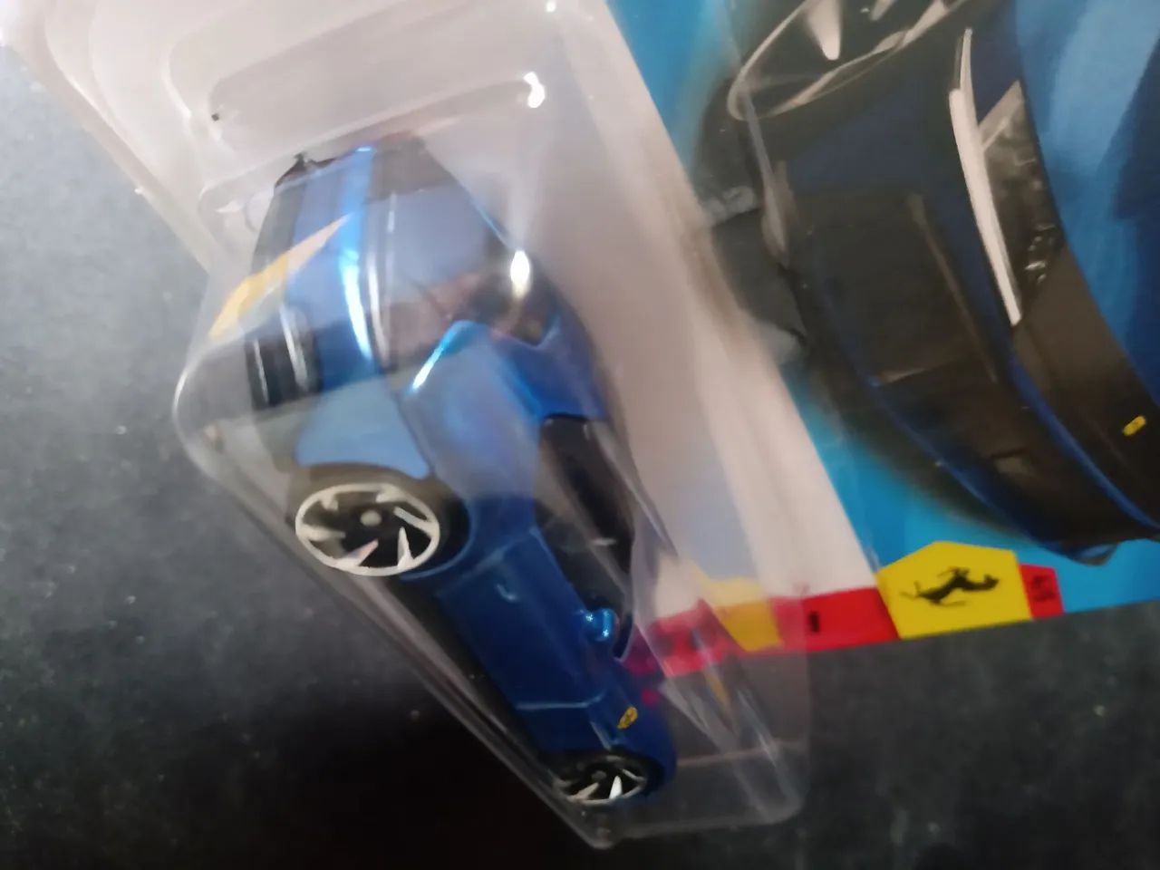  hot wheels ferrari 12cilindri  - Foto 4